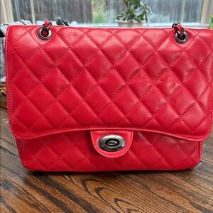 Elegant Red Quilted Shoulder Bag
